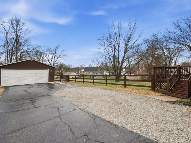 7837 Moss Court, Deer Park, OH 45236 Photo 62