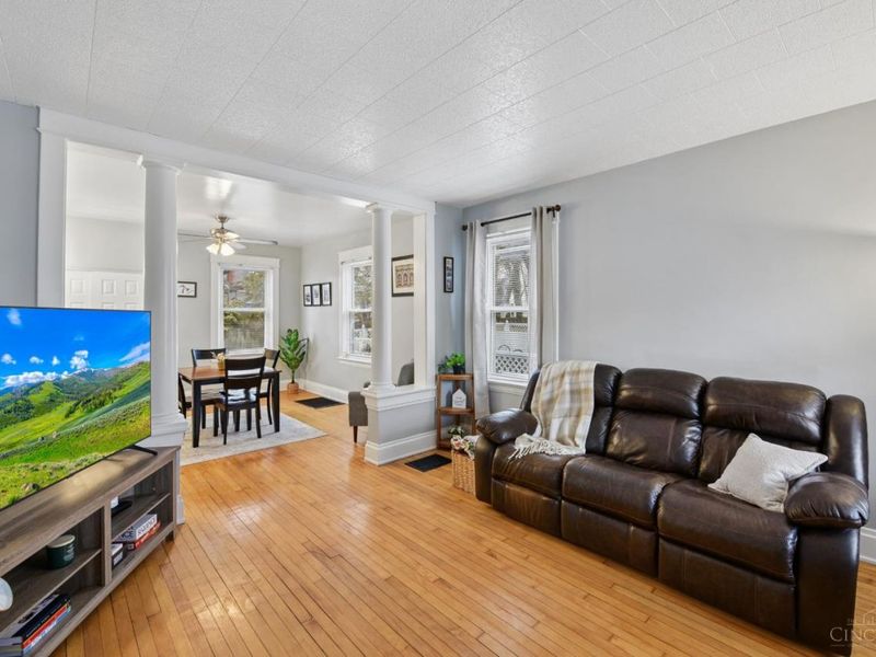 3327 Brotherton Road, Cincinnati, OH 45209 Photo 3