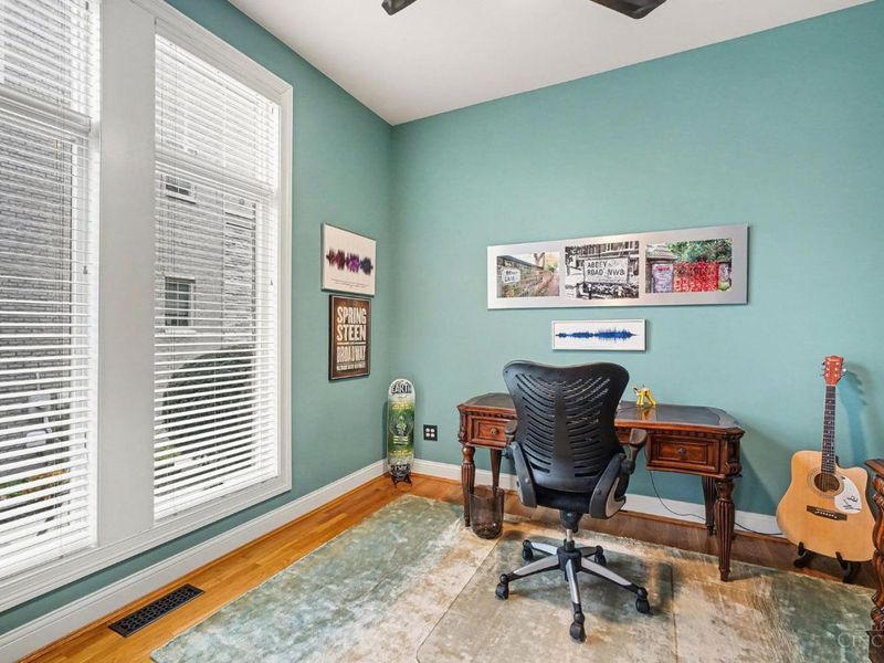 2734 Cleinview Avenue, Cincinnati, OH 45206 Photo 17