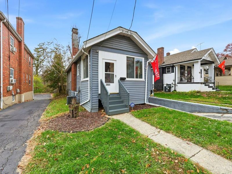 2805 Lawndale Avenue, Cincinnati, OH 45212 Photo 2