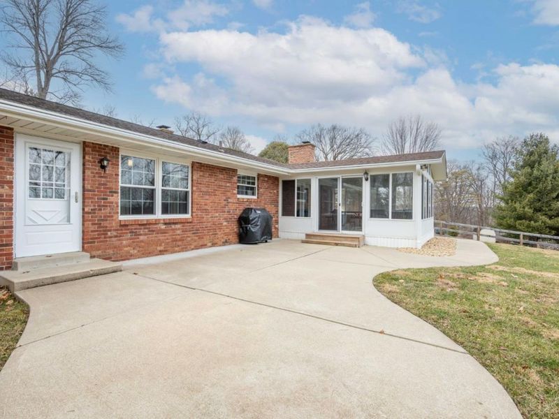 11624 Edgewood Road, Crosby Twp, OH 45030 Photo 4