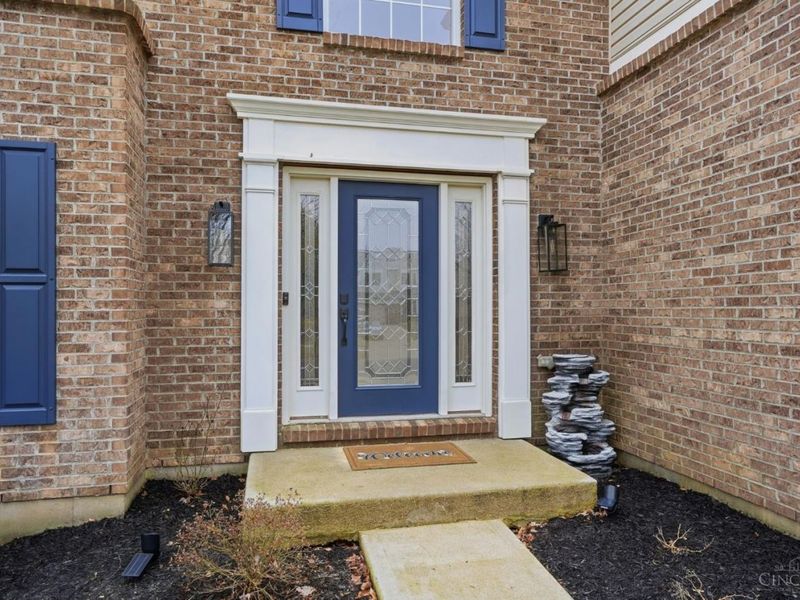 1327 Chelsea Court, Hamilton Twp, OH 45152 Photo 4