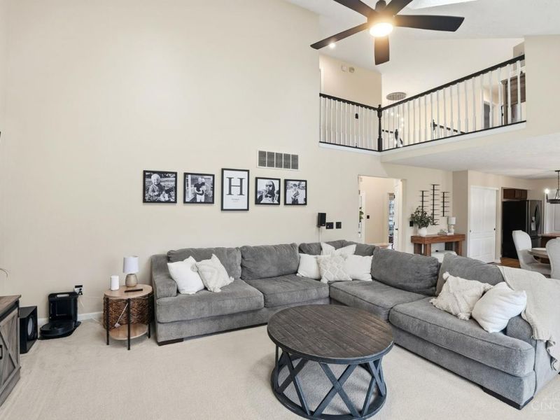 1327 Chelsea Court, Hamilton Twp, OH 45152 Photo 8