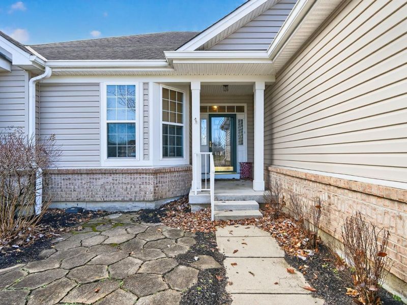 6299 Stoney Hollow Court, Hamilton Twp, OH 45039 Photo 2