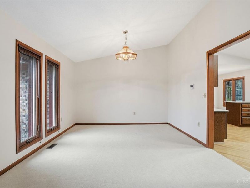 7305 Adena Hills Court, West Chester, OH 45069 Photo 14