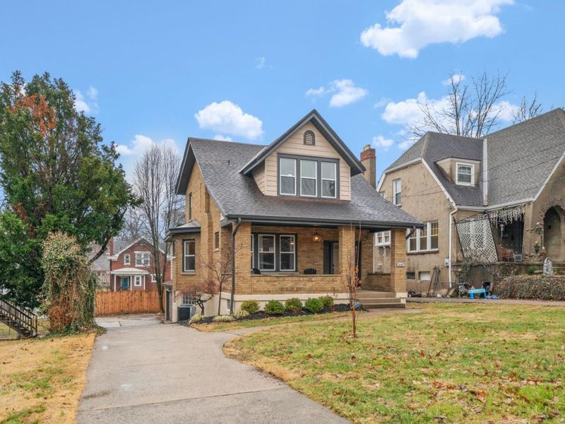 3127 Penrose Place, Cincinnati, OH 45211 Photo 2