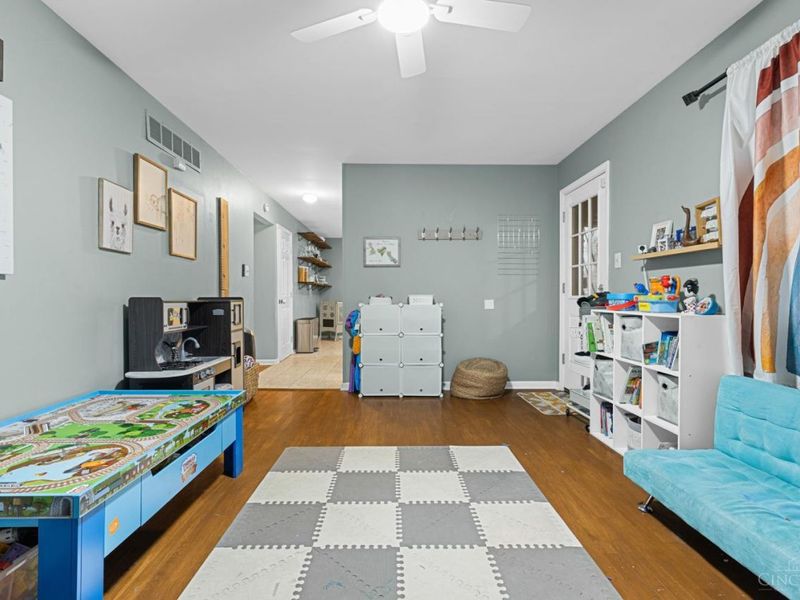 1662 Hilltree Drive, Anderson Twp, OH 45255 Photo 19