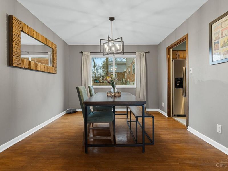 1662 Hilltree Drive, Anderson Twp, OH 45255 Photo 9