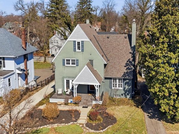 1284 Paddock Hills Avenue, Cincinnati, OH 45229