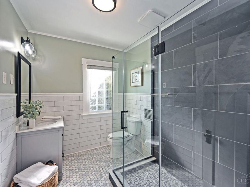 1284 Paddock Hills Avenue, Cincinnati, OH 45229 Photo 47