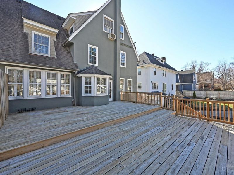 1284 Paddock Hills Avenue, Cincinnati, OH 45229 Photo 64