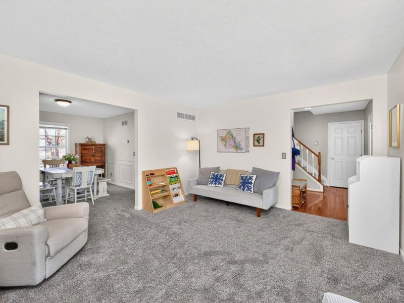 1068 Beacon Way Court, Hamilton Twp, OH 45039 Photo 10