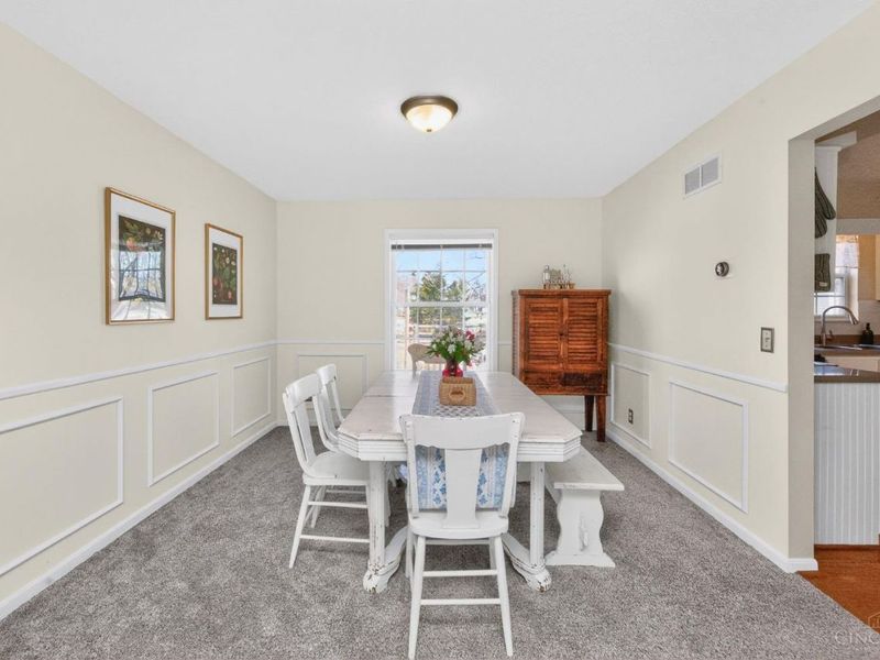 1068 Beacon Way Court, Hamilton Twp, OH 45039 Photo 11