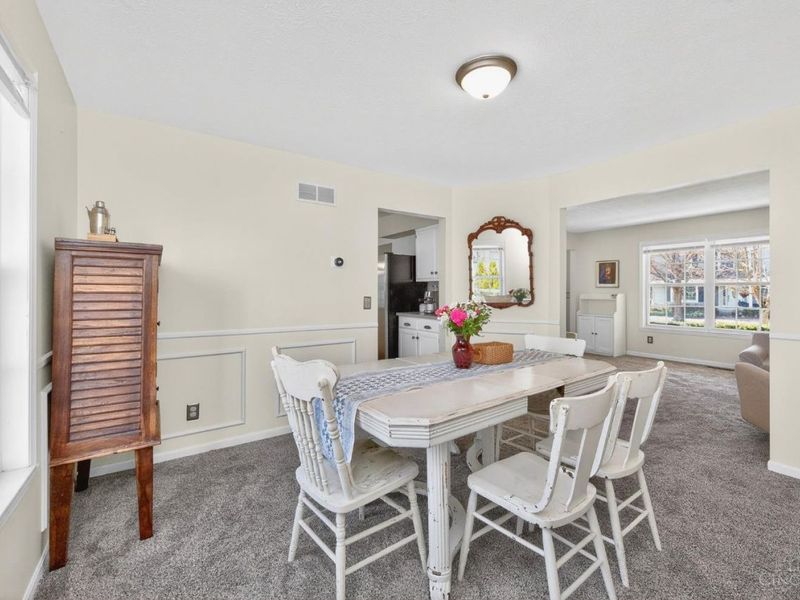 1068 Beacon Way Court, Hamilton Twp, OH 45039 Photo 13