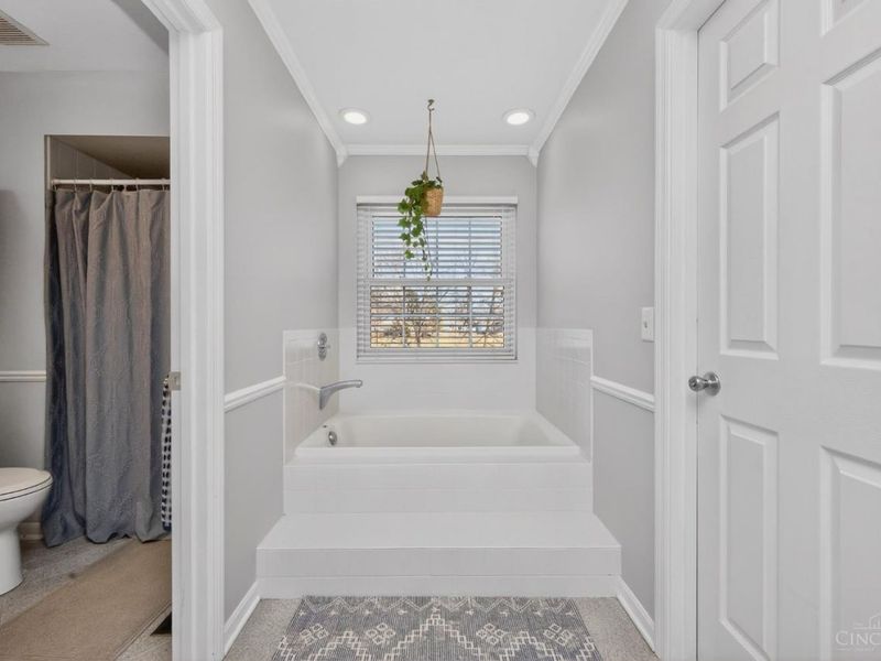 1068 Beacon Way Court, Hamilton Twp, OH 45039 Photo 32