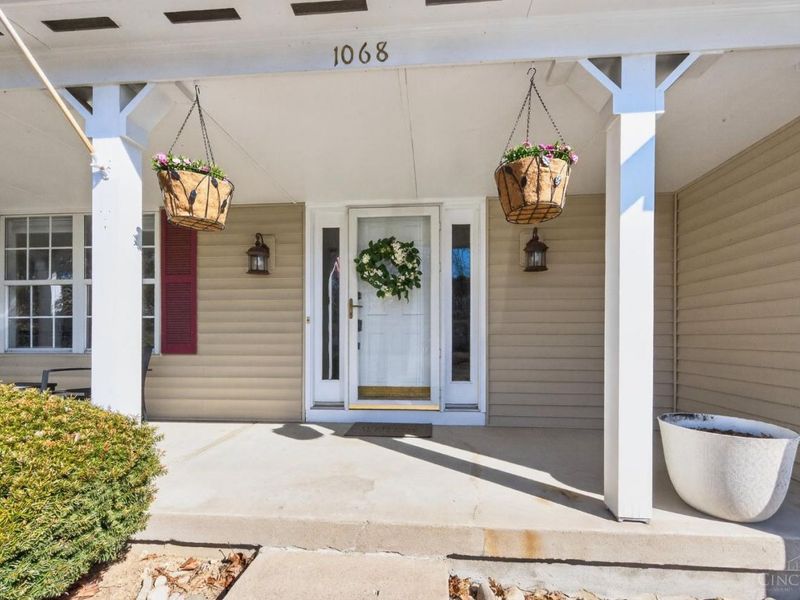 1068 Beacon Way Court, Hamilton Twp, OH 45039 Photo 6