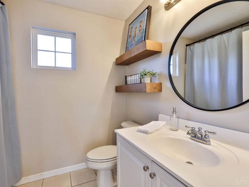 1790 Amberwood Way, Hamilton Twp, OH 45039 Photo 19