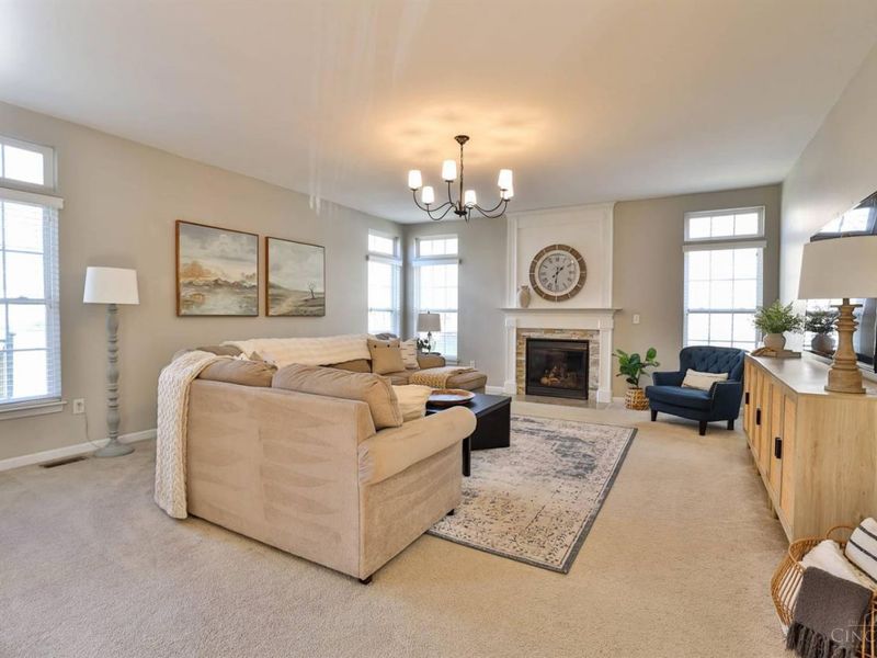 1790 Amberwood Way, Hamilton Twp, OH 45039 Photo 6