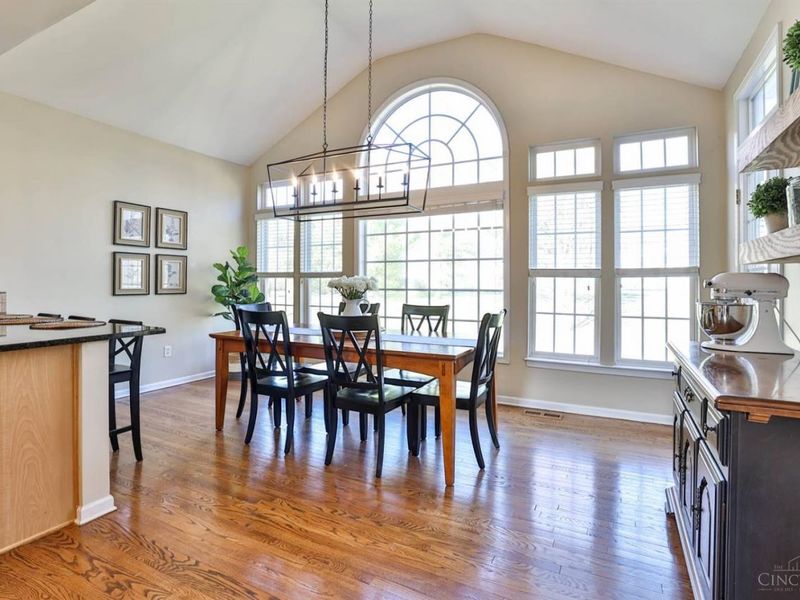 1790 Amberwood Way, Hamilton Twp, OH 45039 Photo 8