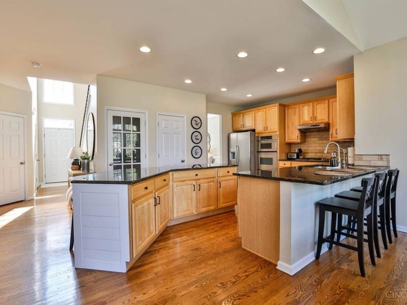 1790 Amberwood Way, Hamilton Twp, OH 45039 Photo 9