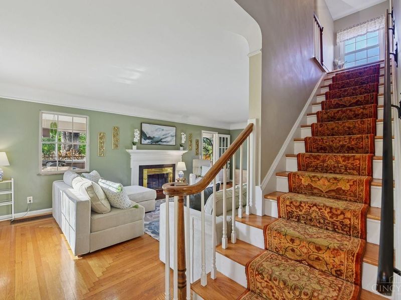 852 Finney Trail, Springfield Twp., OH 45224 Photo 7