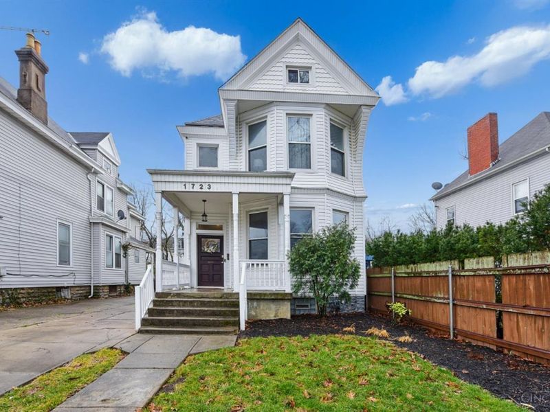 1723 Kinney Avenue, Cincinnati, OH 45207 Photo 1