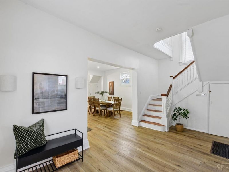 1723 Kinney Avenue, Cincinnati, OH 45207 Photo 3