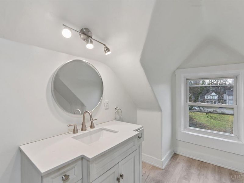 1723 Kinney Avenue, Cincinnati, OH 45207 Photo 33