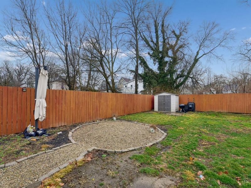 1723 Kinney Avenue, Cincinnati, OH 45207 Photo 36