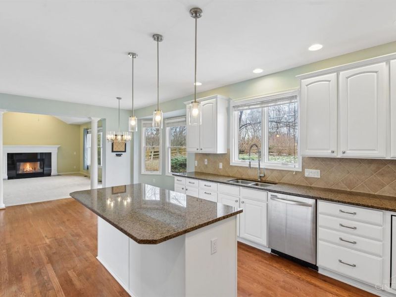 2256 Endovalley Drive, Anderson Twp, OH 45244 Photo 14