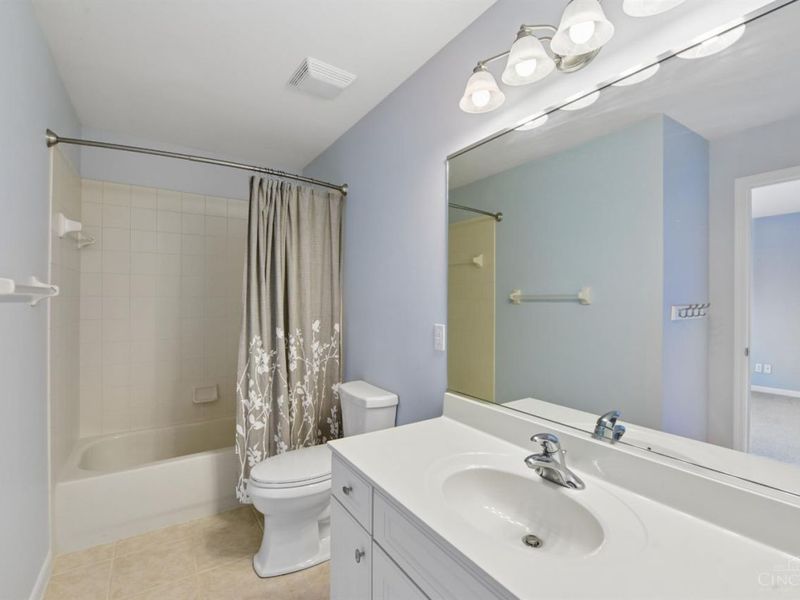 2256 Endovalley Drive, Anderson Twp, OH 45244 Photo 36