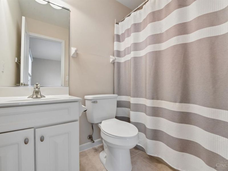 2256 Endovalley Drive, Anderson Twp, OH 45244 Photo 43