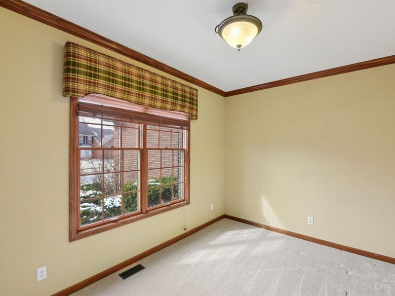 2256 Endovalley Drive, Anderson Twp, OH 45244 Photo 5