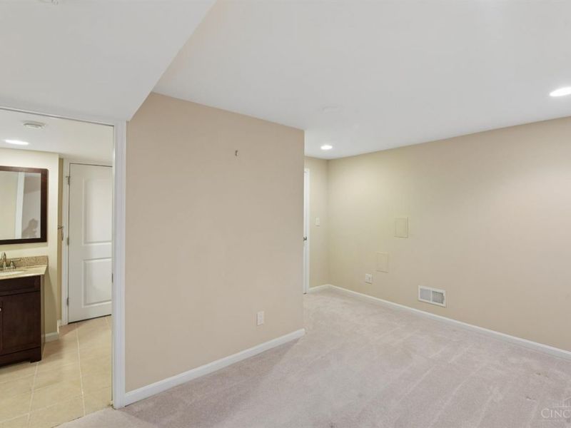 2256 Endovalley Drive, Anderson Twp, OH 45244 Photo 50