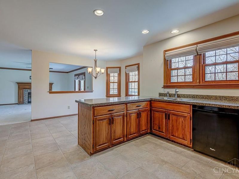 7350 Tepperwood Drive, West Chester, OH 45069 Photo 17