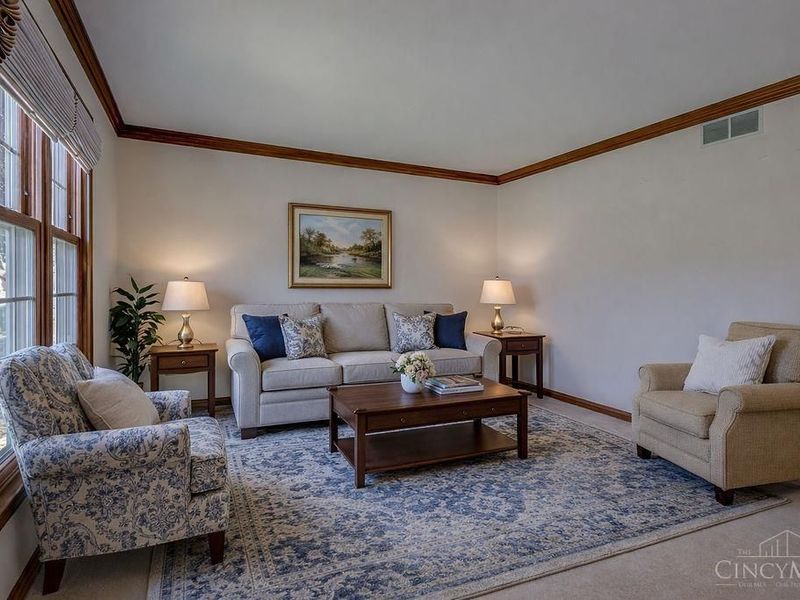 7350 Tepperwood Drive, West Chester, OH 45069 Photo 4