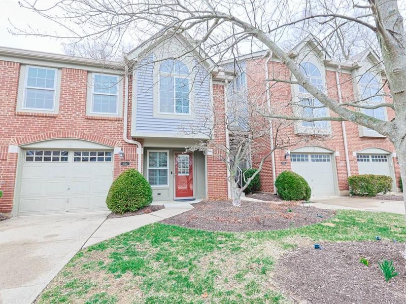 5024 Lord Alfred Court, Sharonville, OH 45241 Photo 1