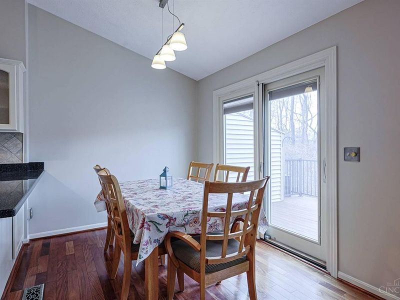 5024 Lord Alfred Court, Sharonville, OH 45241 Photo 11