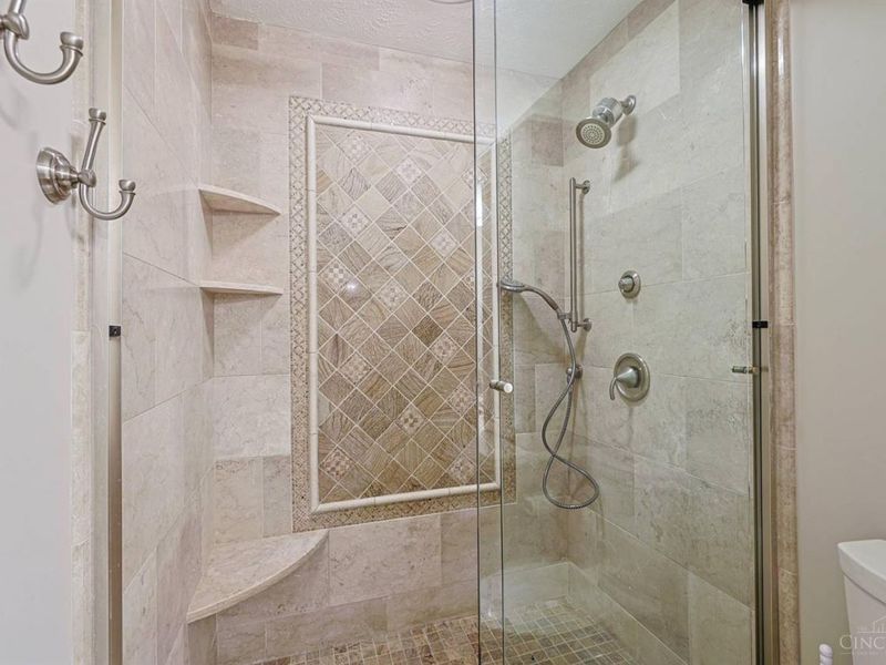 5024 Lord Alfred Court, Sharonville, OH 45241 Photo 23