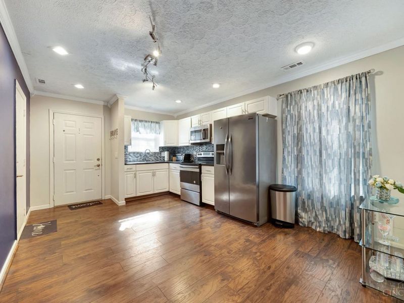 3330 Sheridan Street, Unit K, Cincinnati, OH 45211 Photo 2