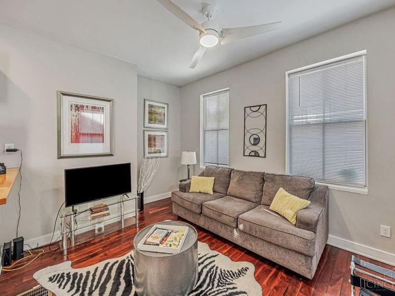 121 Green Street, Cincinnati, OH 45202 Photo 21