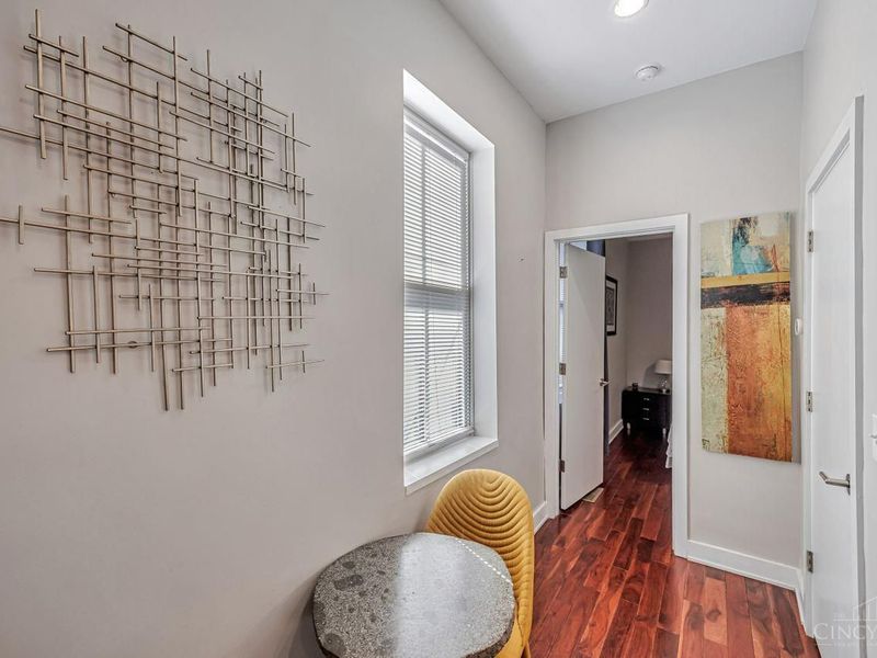 121 Green Street, Cincinnati, OH 45202 Photo 29
