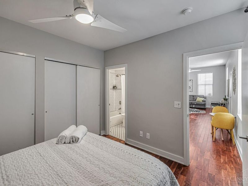 121 Green Street, Cincinnati, OH 45202 Photo 32