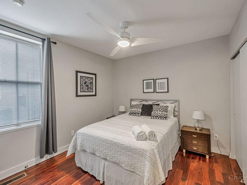 121 Green Street, Cincinnati, OH 45202 Photo 33