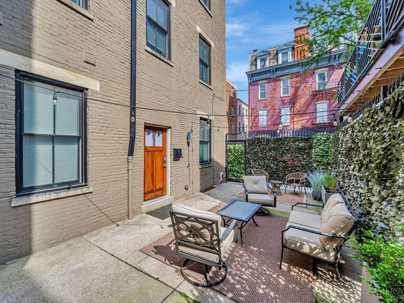 121 Green Street, Cincinnati, OH 45202 Photo 40