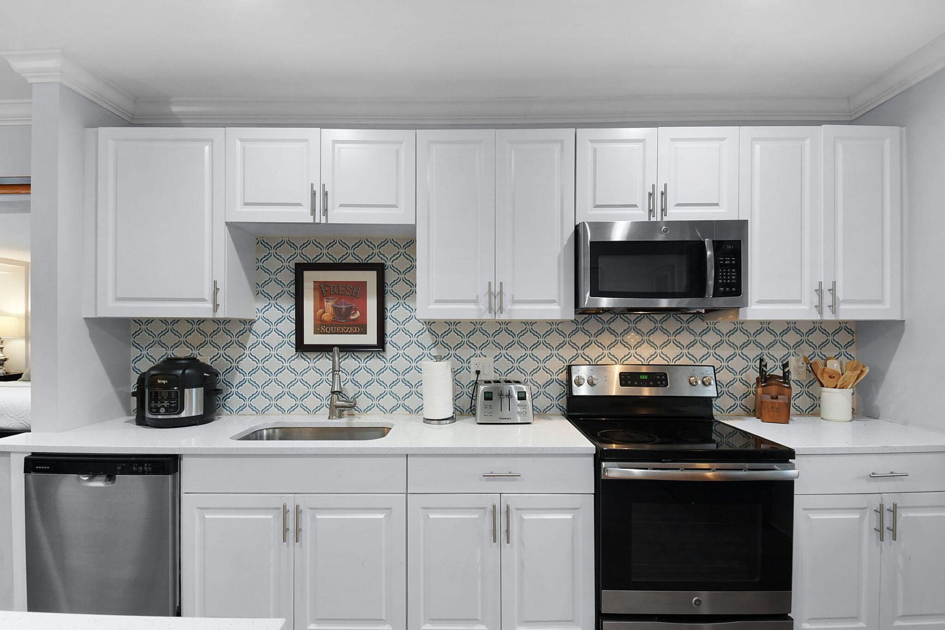 525 Evergreen Drive, Lake Park, FL 33403 Photo