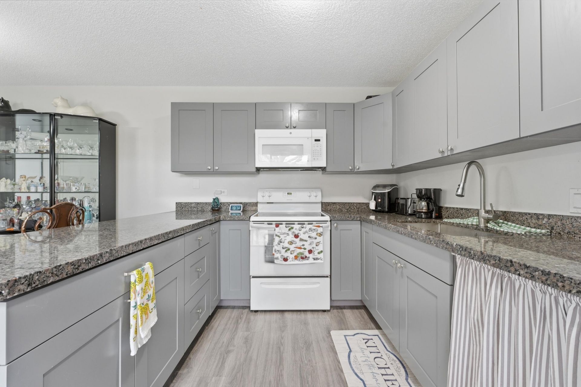 933 9th Lane, Unit A, Greenacres, FL 33463 Photo