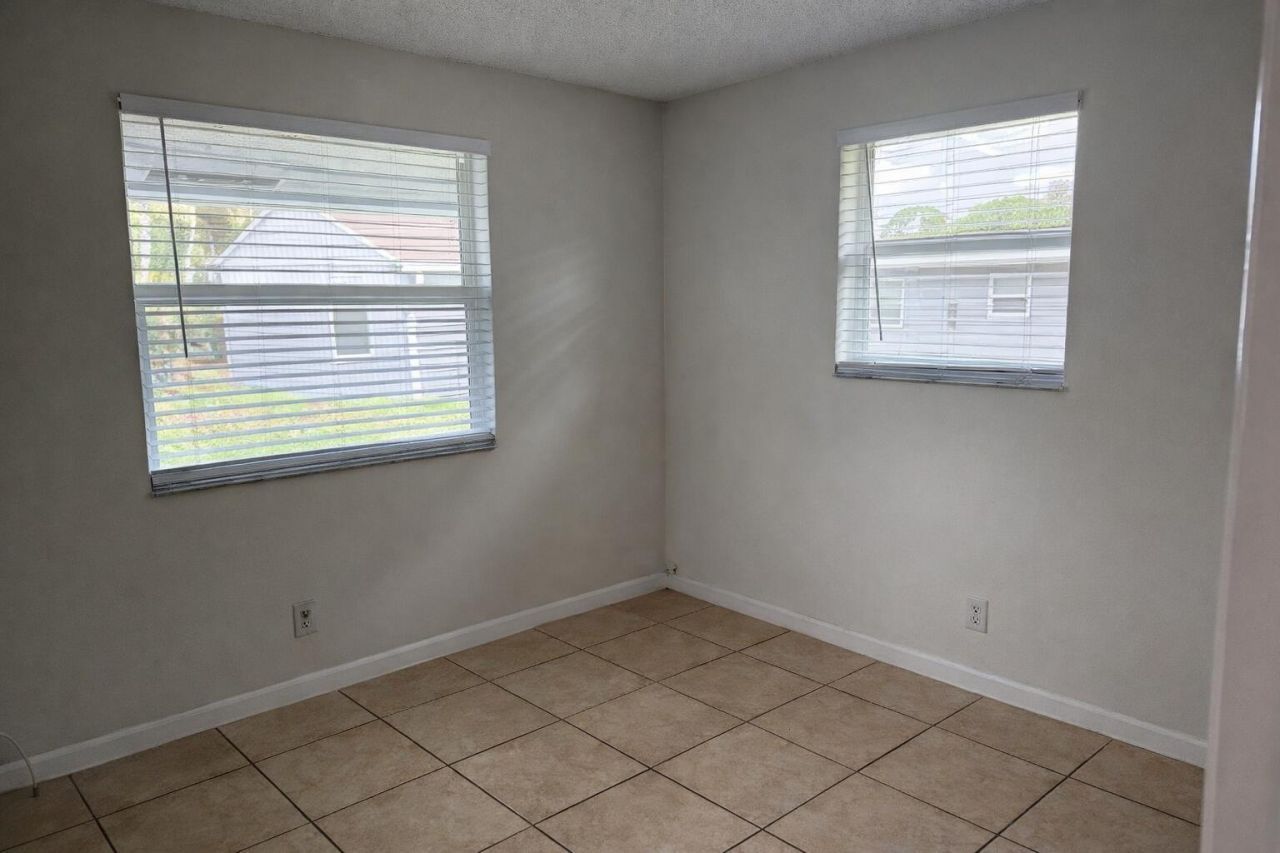 2416 Sunset Drive, West Palm Beach, FL 33415 Photo