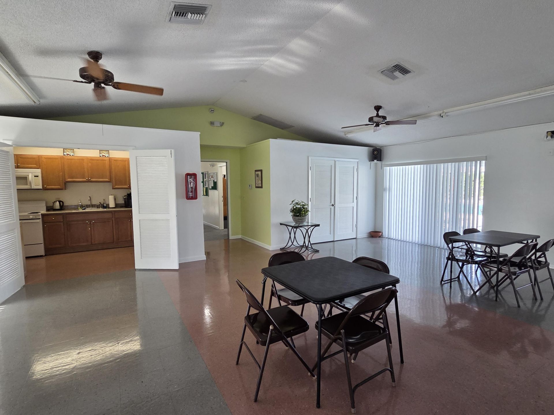 1115 Green Pine Boulevard, Unit D2, West Palm Beach, FL 33409 Photo