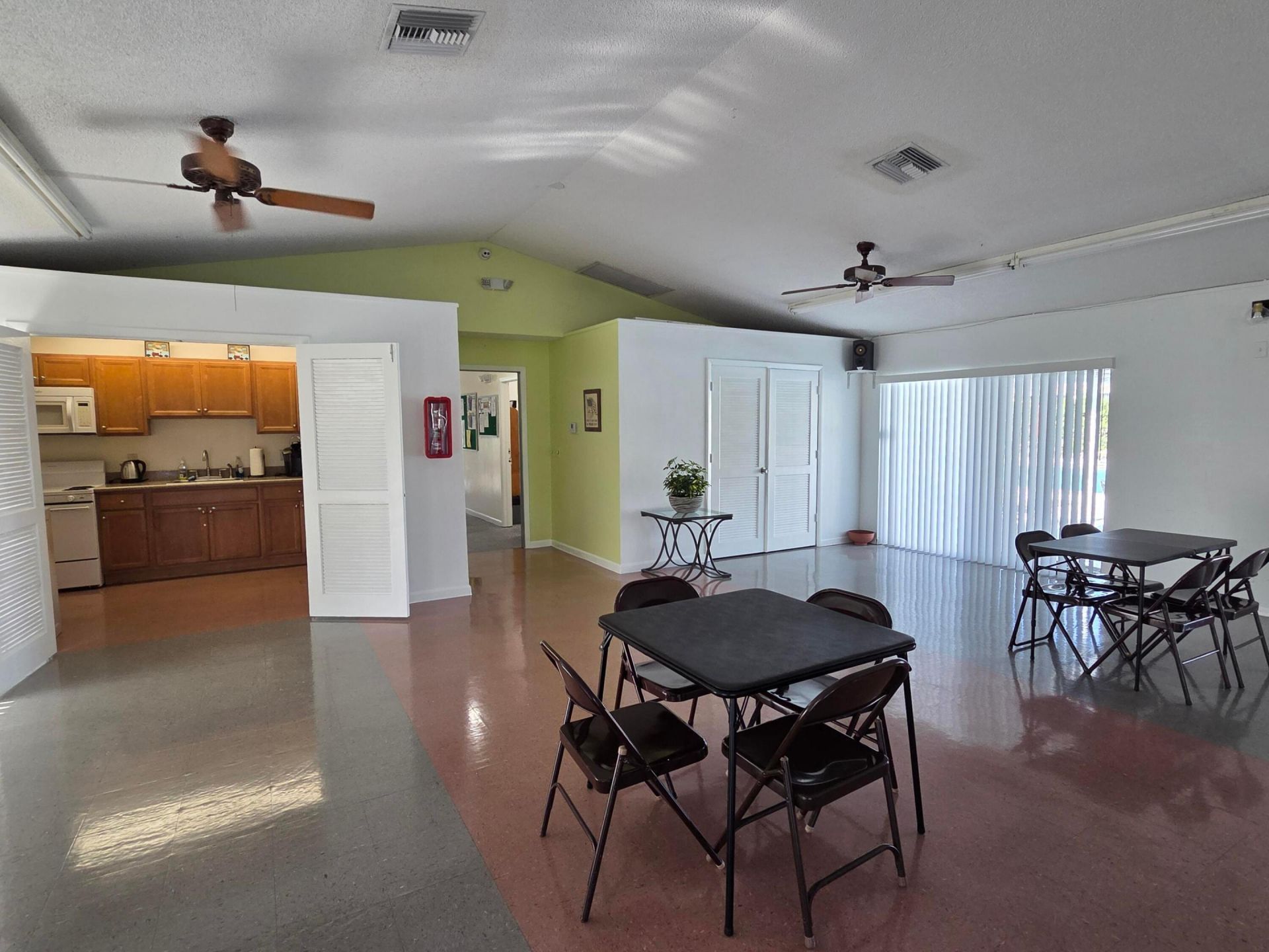 1115 Green Pine Boulevard, Unit D2, West Palm Beach, FL 33409 Photo